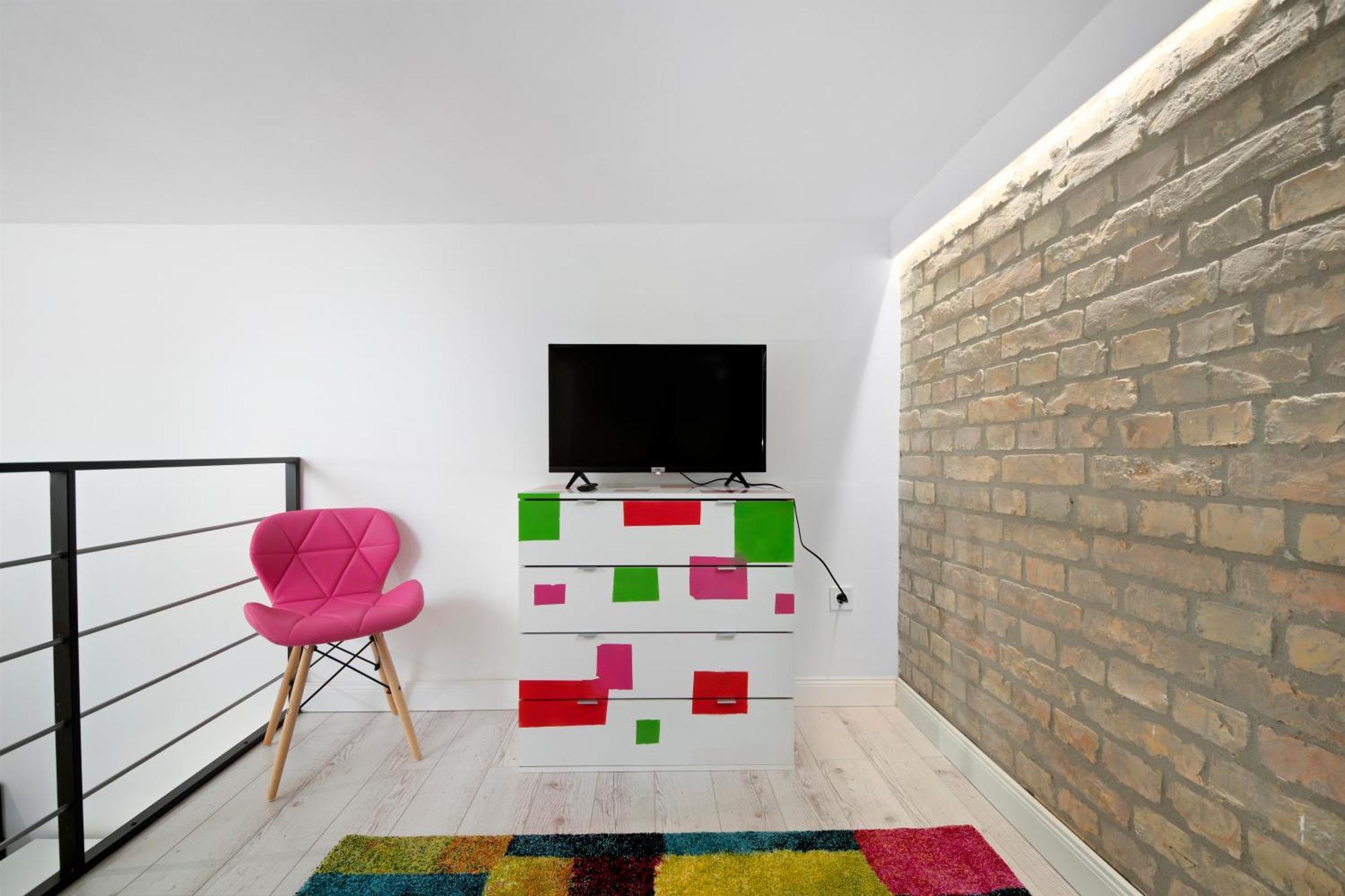 Colourful Apartments In The Party District บูดาเปสต์ ภายนอก รูปภาพ